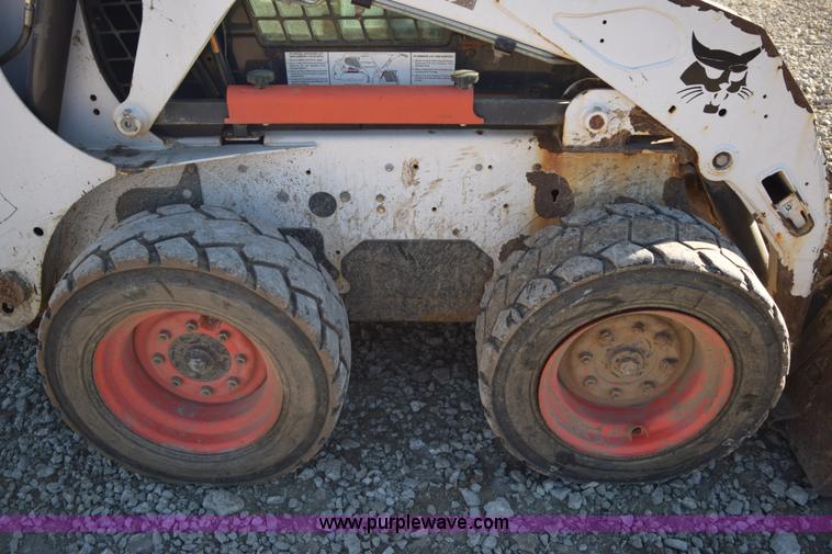image for item E6098 2010 Bobcat S185 skid steer