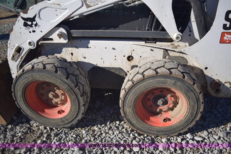 image for item E6098 2010 Bobcat S185 skid steer