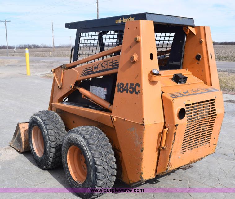 image for item E6124 1997 Case 1845C skid steer