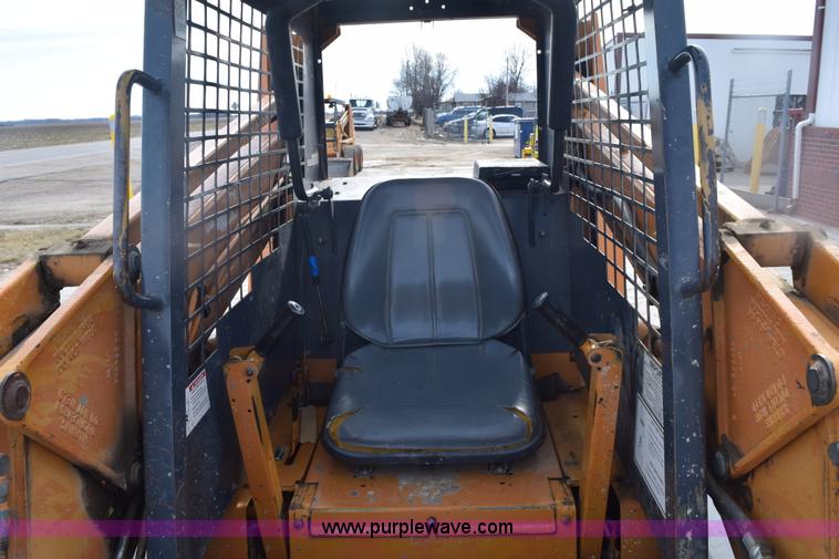 image for item E6124 1997 Case 1845C skid steer