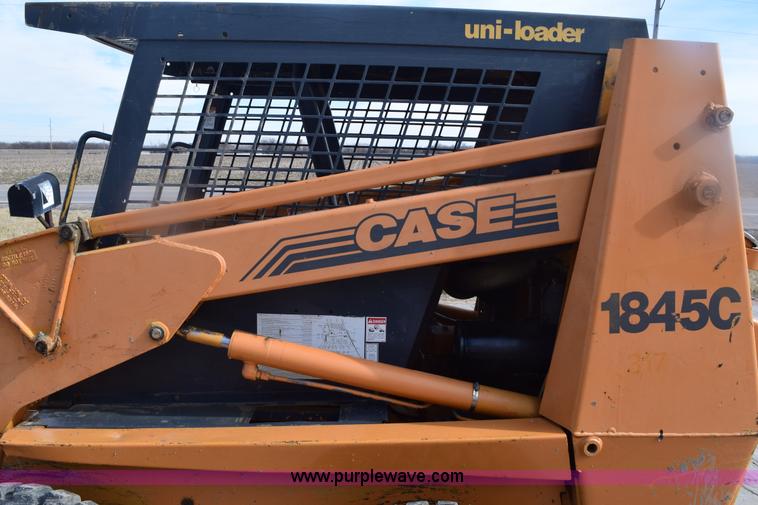 image for item E6124 1997 Case 1845C skid steer