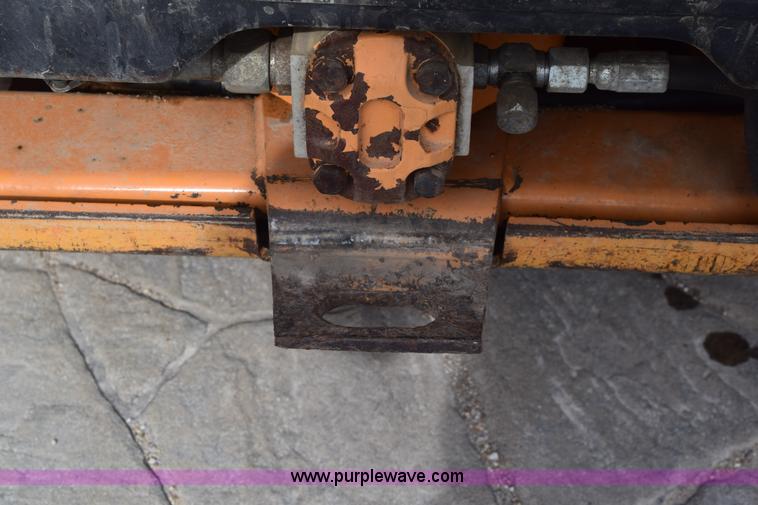 image for item E6124 1997 Case 1845C skid steer