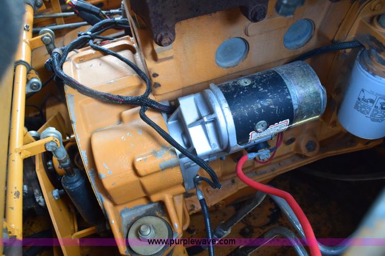 image for item E6124 1997 Case 1845C skid steer