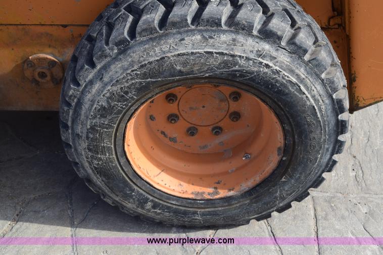 image for item E6124 1997 Case 1845C skid steer