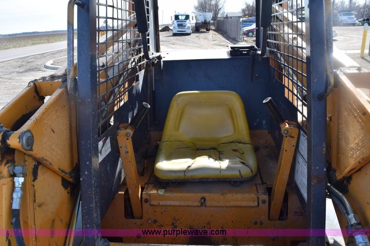 image for item E6125 1996 Case 1845C skid steer