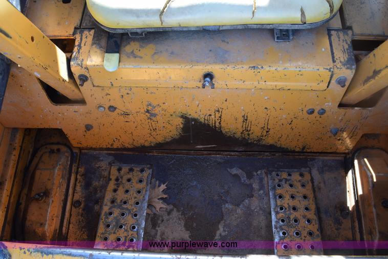image for item E6125 1996 Case 1845C skid steer