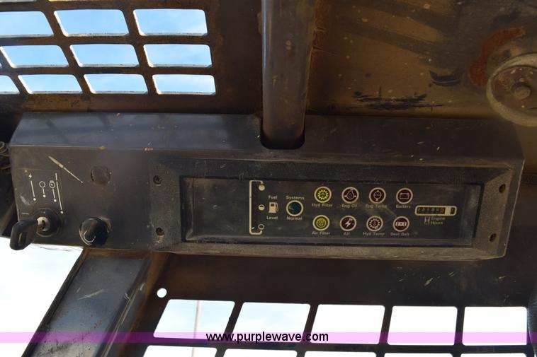 image for item E6125 1996 Case 1845C skid steer