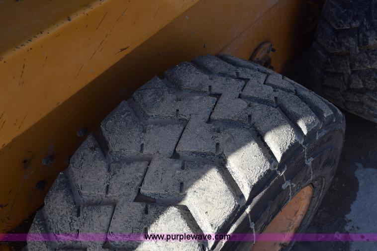 image for item E6125 1996 Case 1845C skid steer