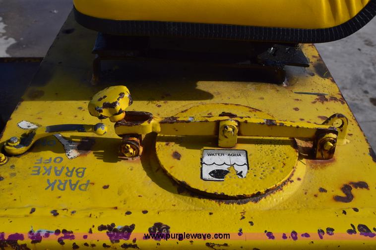 image for item E6126 1990 Bomag BW-120-AD-2 articulated vibratory drum roller