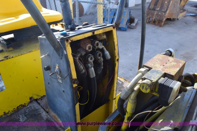 image for item E6126 1990 Bomag BW-120-AD-2 articulated vibratory drum roller