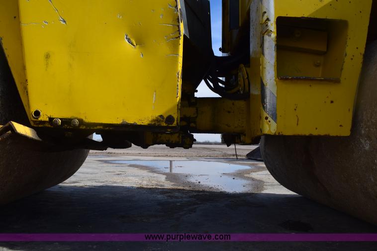 image for item E6126 1990 Bomag BW-120-AD-2 articulated vibratory drum roller