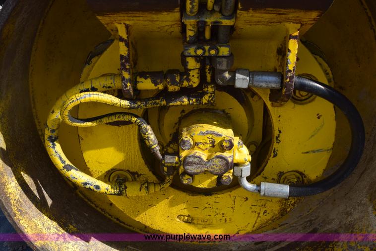 image for item E6126 1990 Bomag BW-120-AD-2 articulated vibratory drum roller