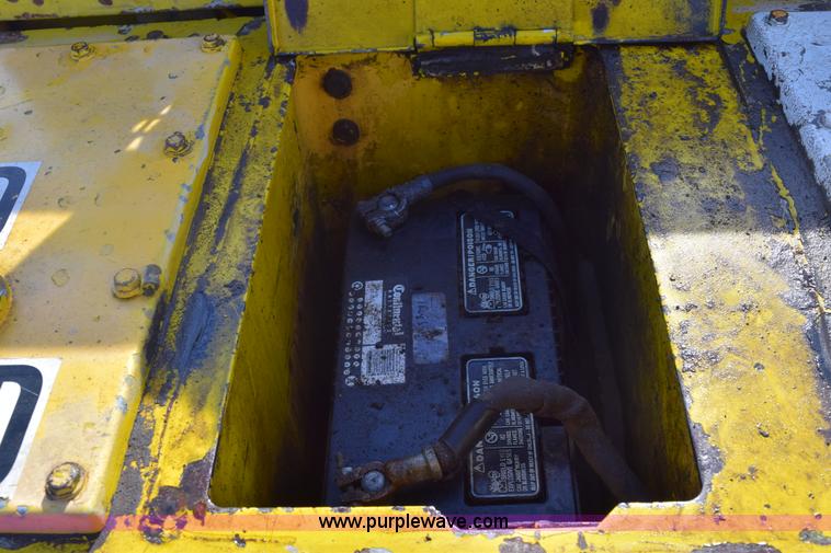 image for item E6126 1990 Bomag BW-120-AD-2 articulated vibratory drum roller