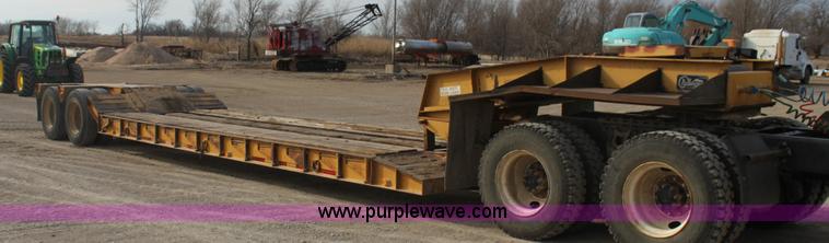 image for item F3455 1995 Witzo Challenger RG-3 lowboy trailer