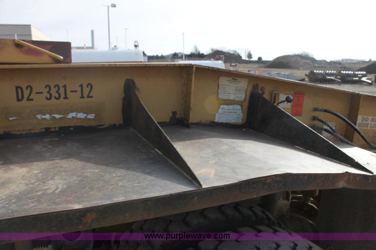 image for item F3455 1995 Witzo Challenger RG-3 lowboy trailer