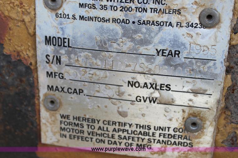 image for item F3455 1995 Witzo Challenger RG-3 lowboy trailer