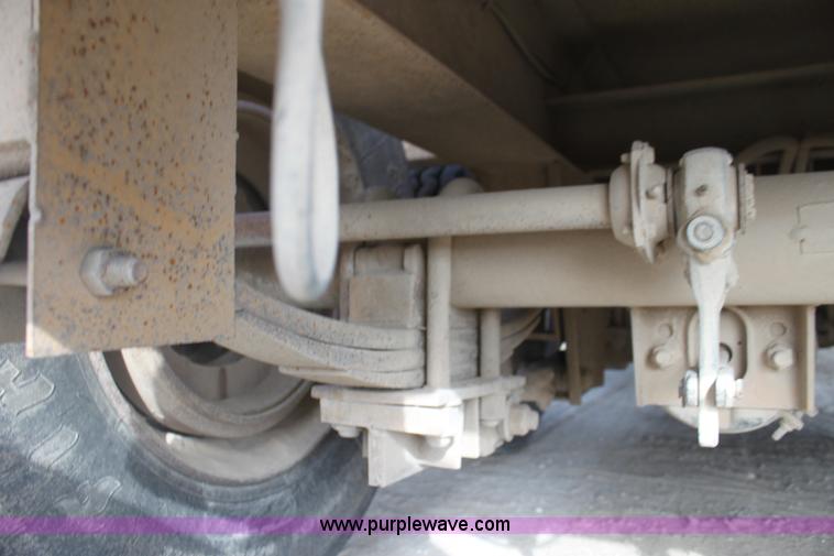 image for item F3455 1995 Witzo Challenger RG-3 lowboy trailer