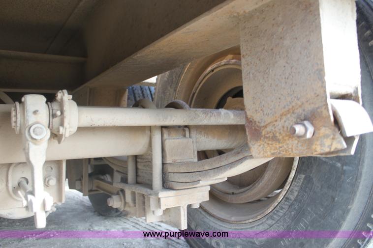 image for item F3455 1995 Witzo Challenger RG-3 lowboy trailer