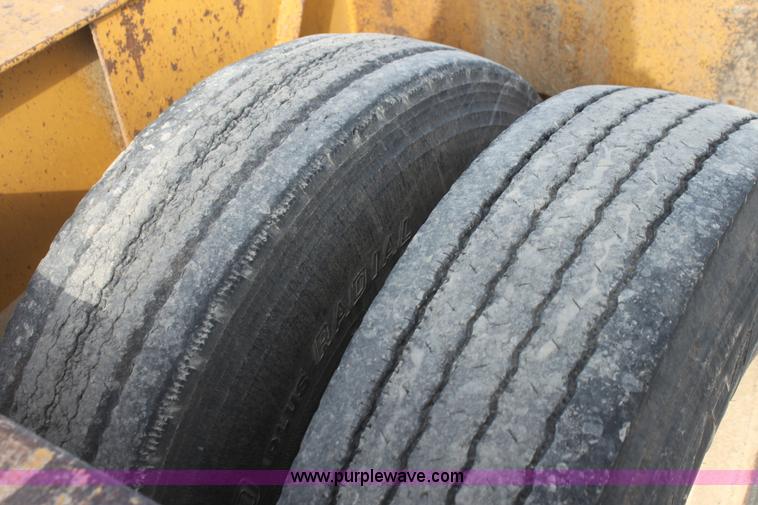 image for item F3455 1995 Witzo Challenger RG-3 lowboy trailer