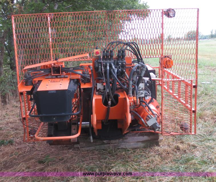 image for item F6664 IMT 16000 Series II truck mounted crane