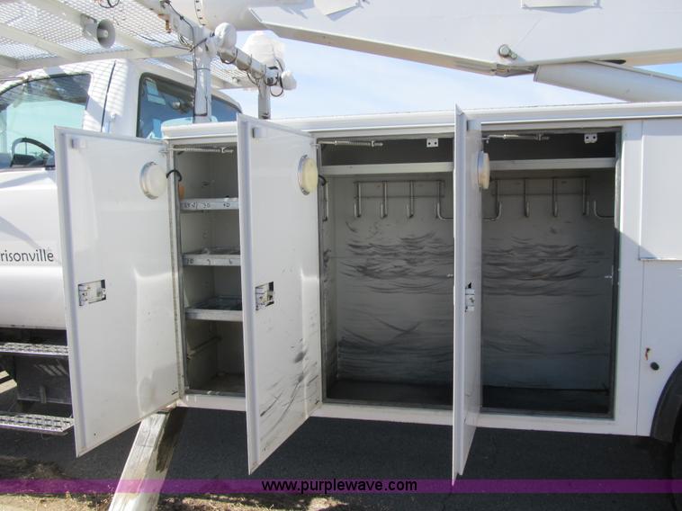 image for item F8898 2000 Ford F750 Material Handler 55' bucket truck