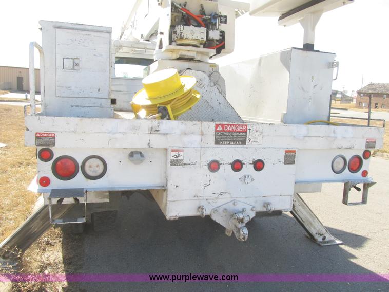 image for item F8898 2000 Ford F750 Material Handler 55' bucket truck