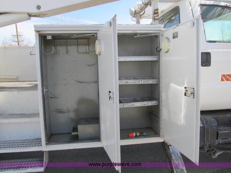 image for item F8898 2000 Ford F750 Material Handler 55' bucket truck