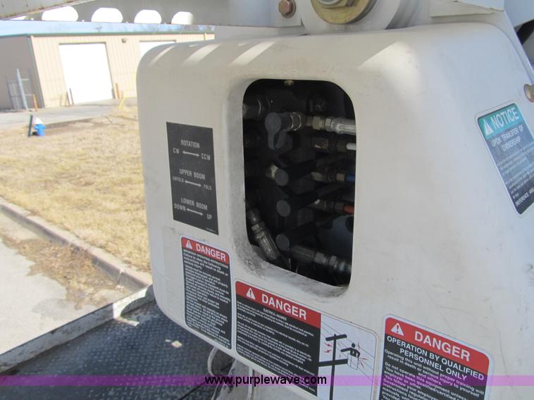 image for item F8898 2000 Ford F750 Material Handler 55' bucket truck