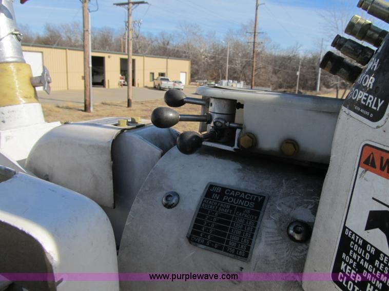 image for item F8898 2000 Ford F750 Material Handler 55' bucket truck