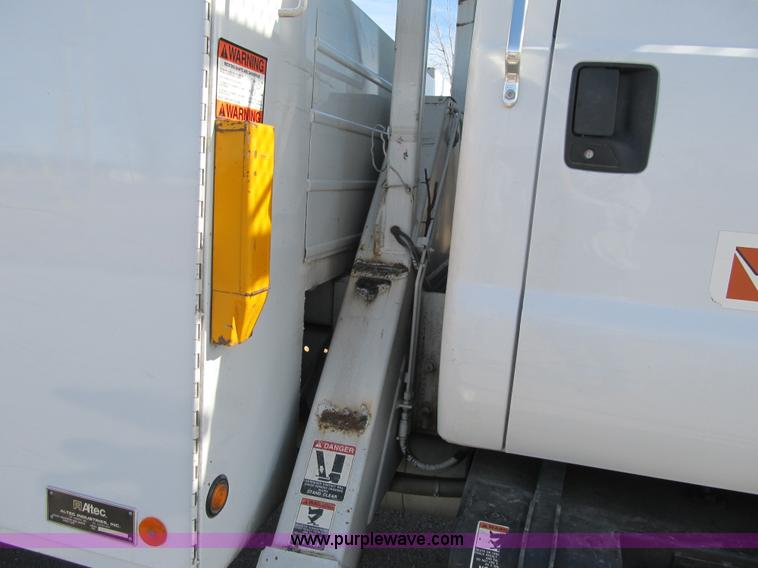 image for item F8898 2000 Ford F750 Material Handler 55' bucket truck