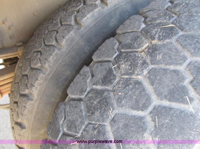 image for item F8898 2000 Ford F750 Material Handler 55' bucket truck