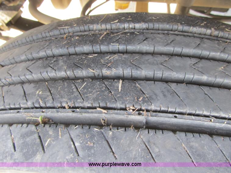 image for item F8898 2000 Ford F750 Material Handler 55' bucket truck