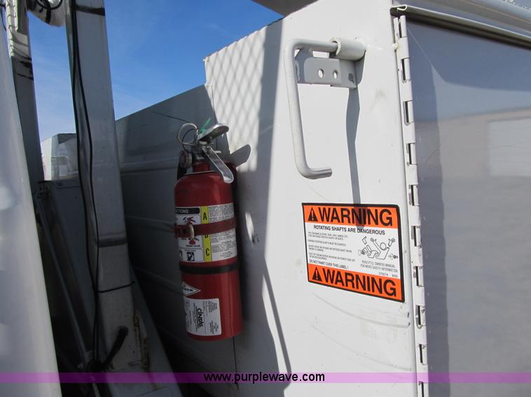 image for item F8898 2000 Ford F750 Material Handler 55' bucket truck