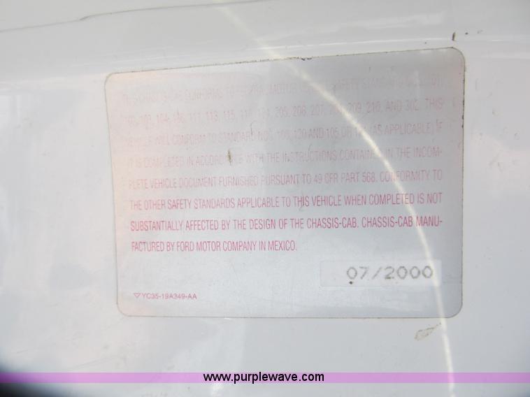 image for item F8898 2000 Ford F750 Material Handler 55' bucket truck