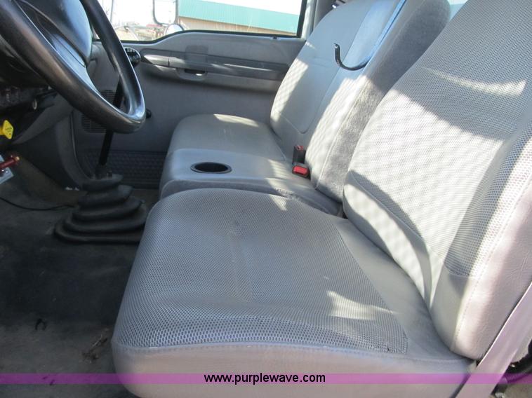 image for item F8898 2000 Ford F750 Material Handler 55' bucket truck