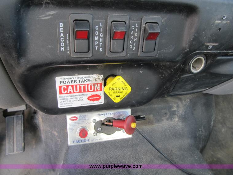 image for item F8898 2000 Ford F750 Material Handler 55' bucket truck