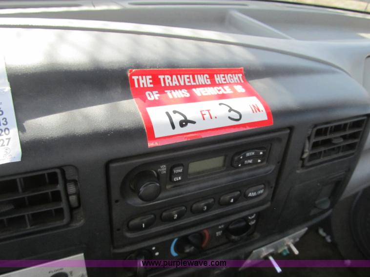 image for item F8898 2000 Ford F750 Material Handler 55' bucket truck