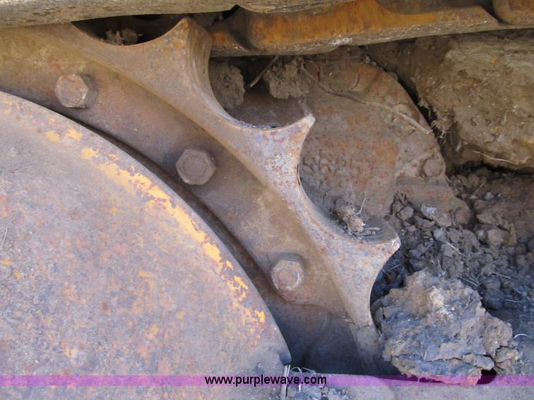 image for item F8899 1973 Caterpillar D6C dozer