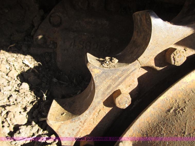 image for item F8899 1973 Caterpillar D6C dozer