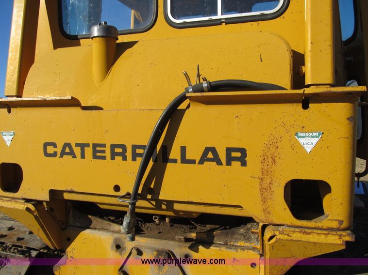 image for item F8899 1973 Caterpillar D6C dozer