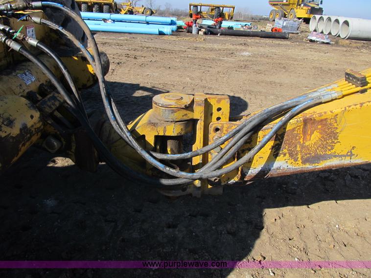 image for item F8955 2003 Ashland 1-180TS scraper