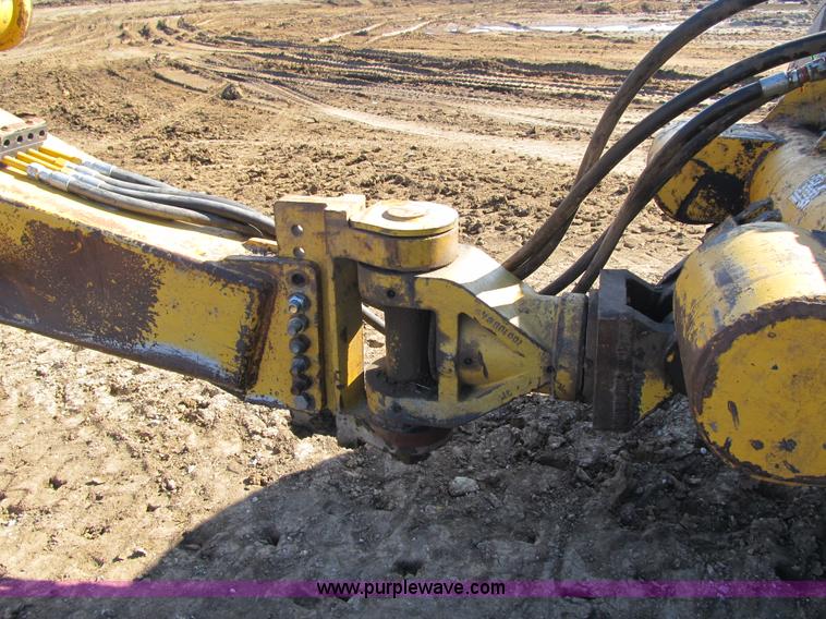 image for item F8955 2003 Ashland 1-180TS scraper