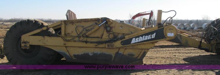 image for item F8956 2003 Ashland 1-180TS scraper