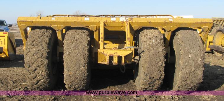 image for item F8959 Reynolds 18 CMX pan scraper