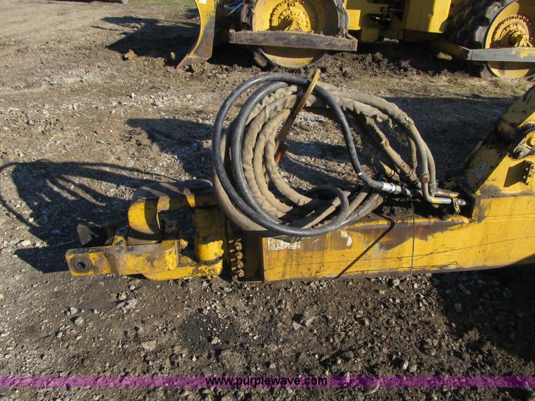 image for item F8959 Reynolds 18 CMX pan scraper