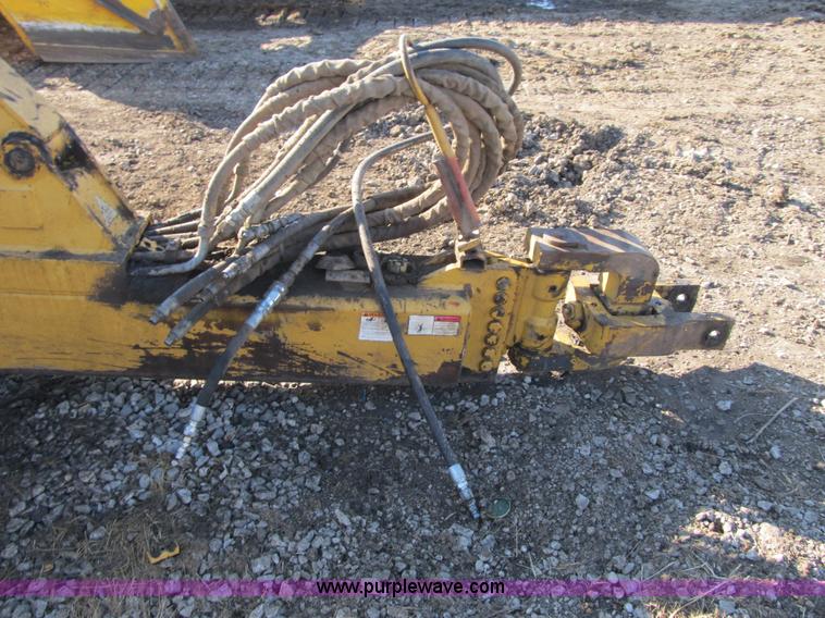 image for item F8959 Reynolds 18 CMX pan scraper