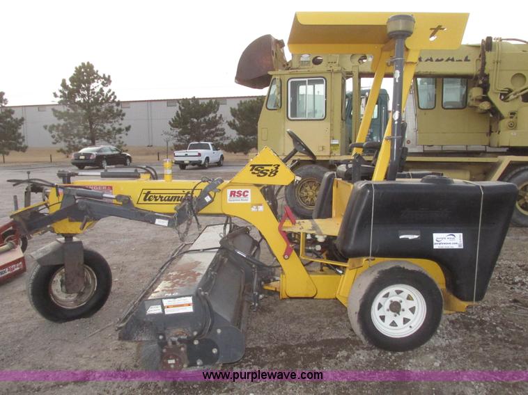 image for item G9794 Terramite TSS38 sweeper