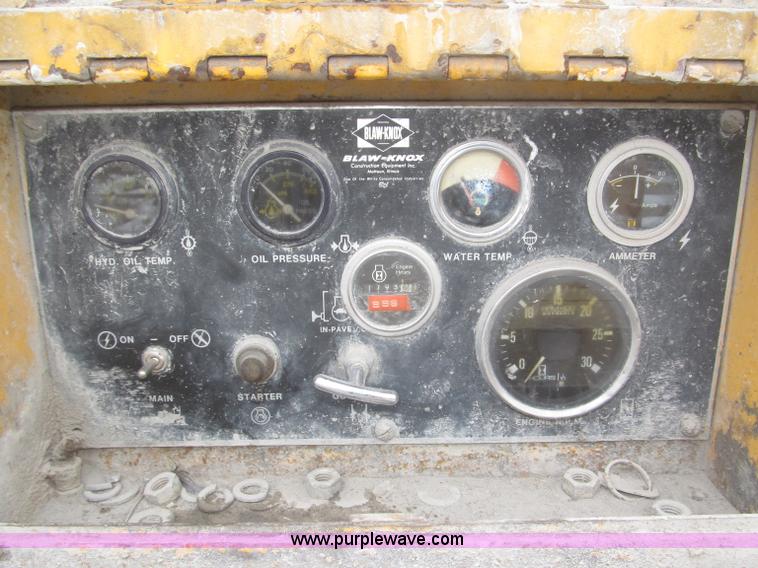 image for item G9795 1978 Blaw Knox PF115 paver