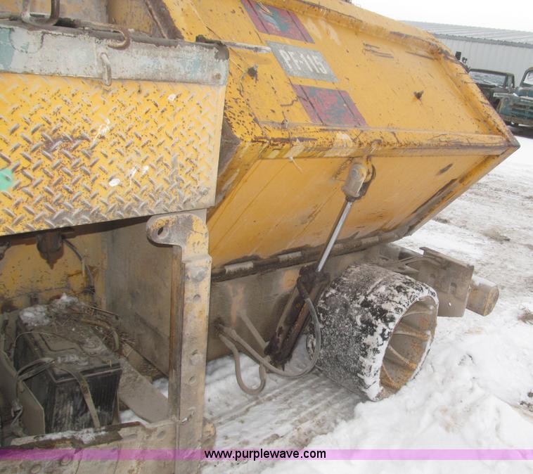 image for item G9795 1978 Blaw Knox PF115 paver