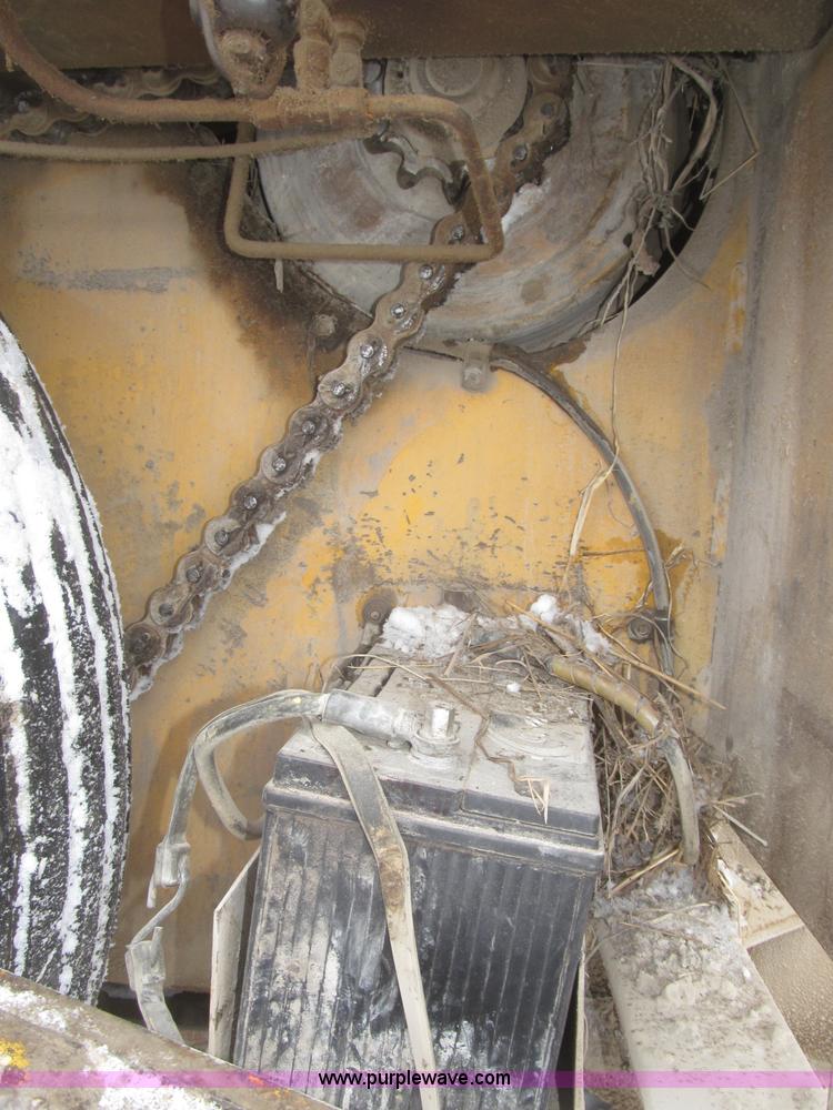 image for item G9795 1978 Blaw Knox PF115 paver